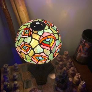 Vintage slag glass art desk lamp